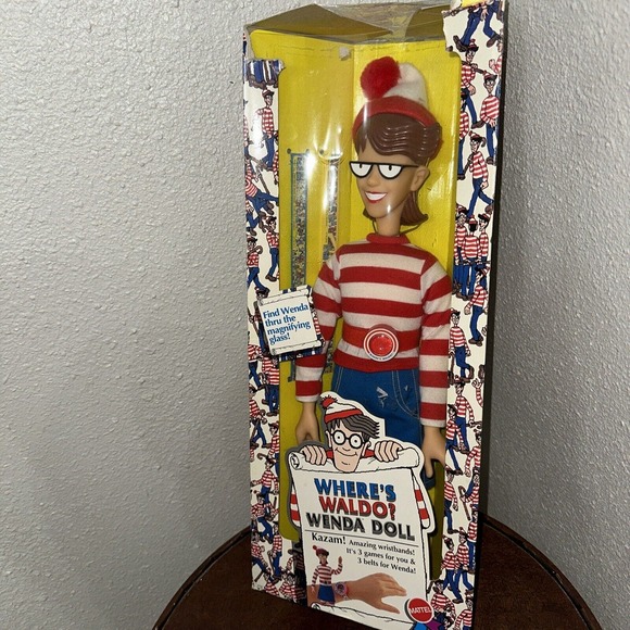 VINTAGE NIB 1991 Mattel 18" Where's Waldo Wenda Doll **TOP OF BOX DAMAGED** - Picture 5 of 12